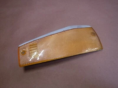 Luz marcadora lateral de pasajero de fábrica para Jeep Cherokee XJ 84-96 56000110 Foto 1 de 4