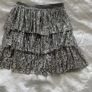 girls zara flapper skirt sequined silver sequins size 7 - Picture 1 of 4