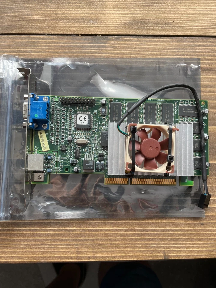3dfx Voodoo3 3000 AGP graphics card - Image 1 of 2