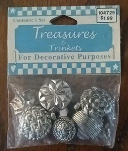 Vintage Westwater Enterprises Treasures & Trinkets Silverstone Buttons 8 Pack - Picture 1 of 2