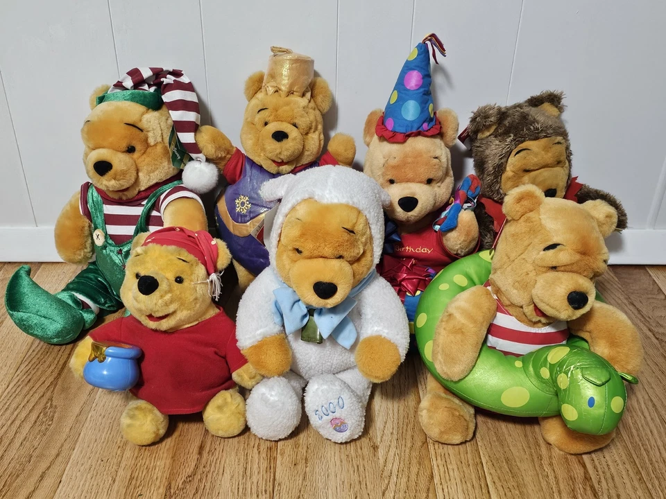 Peluche de colección Winne The Pooh exclusivo de la tienda Disney 12" lote 7 Foto 1 de 4