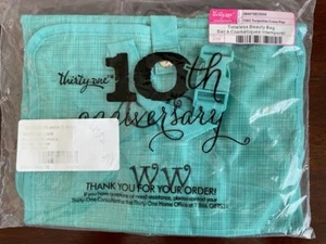 NWT Thirty One Gifts Turquoise (Owl) Cross Pop Timeless Beauty Bag - Picture 1 of 4