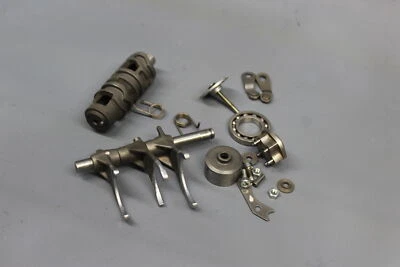 2006 KAWASAKI CONOURS ПЕРЕКЛЮЧАТЕЛЬ ПЕРЕДАЧ БАРАБАННАЯ ВИЛКА - Изображение 1 из 4