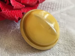 Gros bouton ancien en celluloïd beige monture metal 2,6 cm G14H - Foto 1 di 4