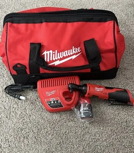 Milwaukee M12 3/8 Ratschen-Set Brandneu - Bild 1 von 2