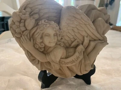 Placa Carruth Studios - Retirado - 2002 - Querish Life and Family Angel Foto 1 de 4