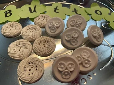 12 Vintage White SCULPTED ROUND 1” BUTTONS 2 Patterns 6 Each Pierced & Floral - Image 1 of 3
