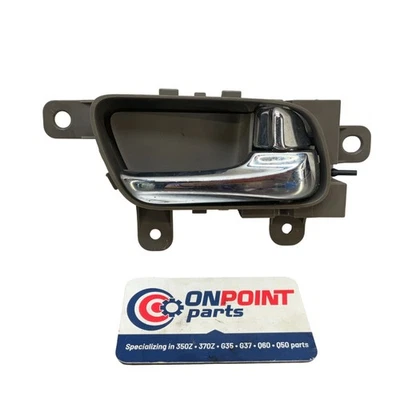 07-15 Infiniti G35 G37 Q60 FR Passenger Interior Door Handle 80670JK00A OEM IPG - Image 1 of 3