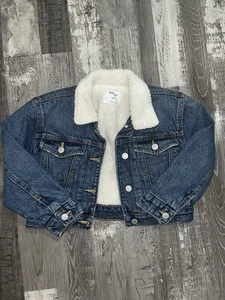 Girls Old Navy Sherpa Lined Denim Jacket Kids Size Small (6–7) - Picture 1 of 3