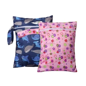 20*25cm Waterproof Wet Bag Breathable Mommy Pouch Universal Nappy Bag Mommy - Picture 1 of 19