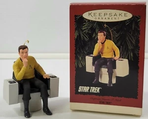 P) Vintage 1995 Star Trek Hallmark Keepsake Ornament Captain James T. Kirk - Foto 1 di 12
