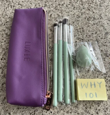 LUXIE Florals Makeup Brush Set, Purple Case, 4 Brushes & One Sponge; NEW BAG $40 - Image 1 of 4