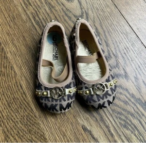 Michael Kors signature brown slip on baby girl shoes size 6 - Picture 1 of 6