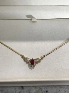 Halskette Rubin und Diamant gestempelt 14 Karat Gelbgold - Bild 1 von 12