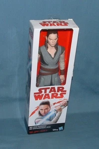 FIGURA DE ACCIÓN STAR WARS, 12" REY (JEDI TRAINING) - HASBRO - 2017 - SIN USAR, EN CAJA ORIGINAL - Imagen 1 de 4