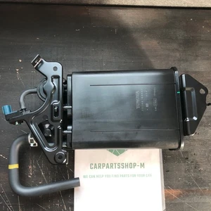 TOYOTA Land Cruiser 100 LX470 Canister CharcoalGenuine JDM 77740-60440 - Picture 1 of 3