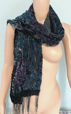 Bufanda verde azulado y púrpura con cuerdas terciopelo transparente otoño invierno transparente negro gótico Foto 1 de 4