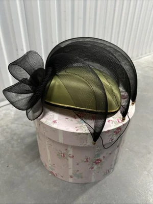 Vintage Antique Womens Hat with Mesh Detail Derby Church Wedding - Image 1 of 4