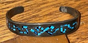 Mexico .925 Sterling Silver Crushed Turquoise Inlaid Aztec Design Cuff Bracelet - Picture 1 of 5