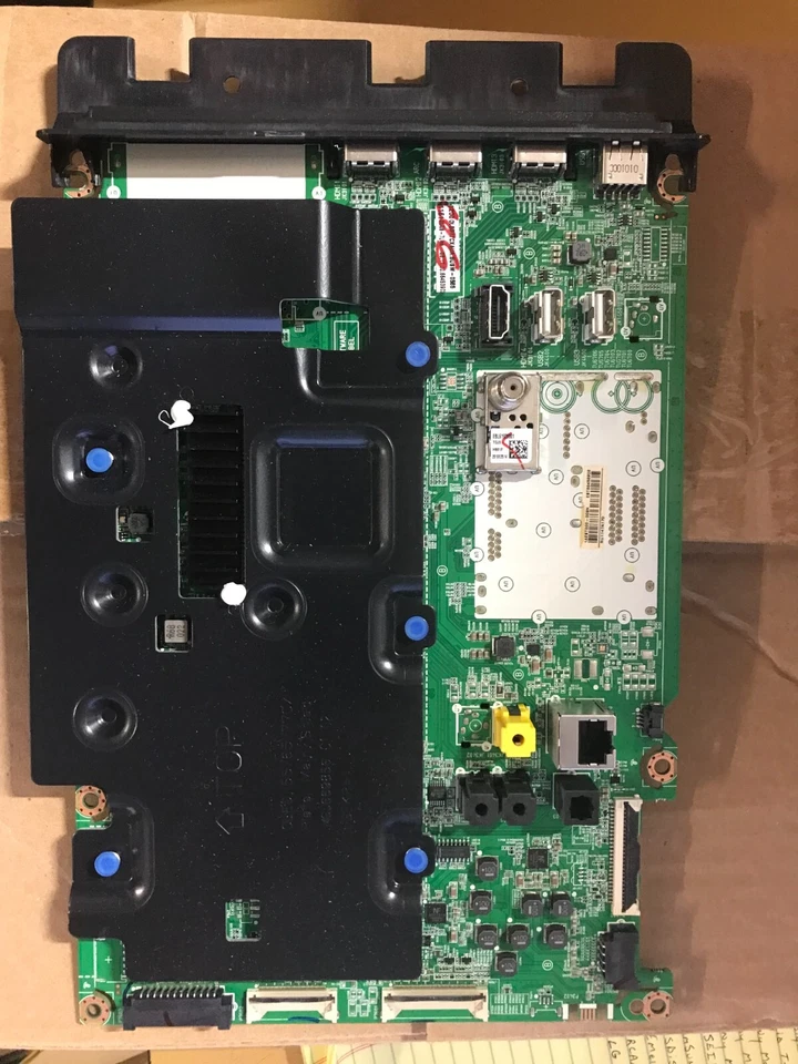 Placa base LG EBT66453902 para OLED77CXPUA.BUSWLJR Foto 1 de 1