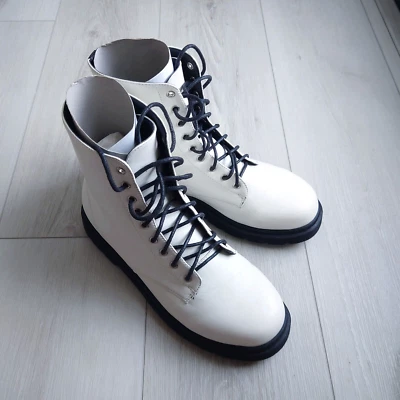 Botas Forever 21 para mujer con suela con cordones de cuero blanco EE. UU. 7,5 Foto 1 de 4