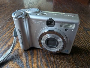 Canon PowerShot A95 5.0MP 4x Zoom Digital Camera - Picture 1 of 10