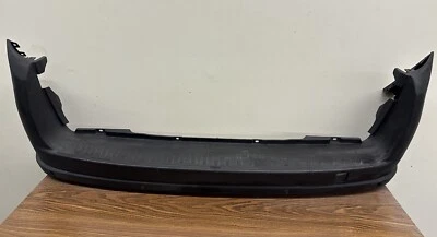 🔥2015-2017 Ram Promaster City tampa traseira do para-choque com furos de sensor fabricante de equipamento original - Imagem 1 de 4