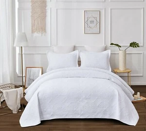 King Embroidered Vivid White Coverlet Set | Bnb Supplies - Picture 1 of 1