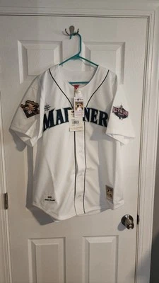 Authentic Mitchell & Ness 2001 Ichiro Suzuki Seattle Mariners Jersey Sz 48 XL  - Image 1 of 4