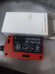 1 Stück Neu Leuze HRT 46B/44-S12 Sensor im Karton kostenloser Versand - Bild 1 von 1