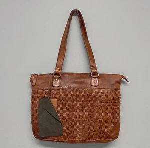 VILENCA Holland Bethany Shoulder Bag-Distressed Genuine Brown Leather NEW - Picture 1 of 15