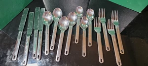 15 piezas Flateware Colgante Acero Inoxidable Pesado Agujeros en Asas - Imagen 1 de 5