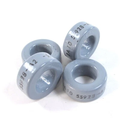 LOT of 4 Magnetics 55928-A2 1 Inch O.D. Toroid Ferrite Core - Image 1 of 2