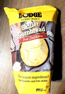 Lodge Cast Iron Skillet Cornbread True Southern Mix 16 oz - Picture 1 of 3
