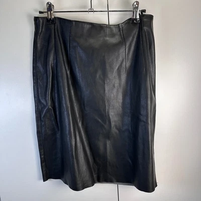 Falda lápiz midi de cuero sintético negra Forever 21 para mujer talla M Power Lux grapa Foto 1 de 4