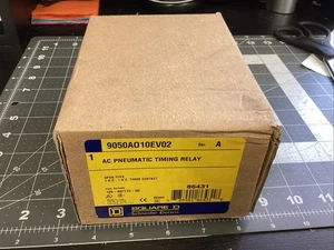 Square D AC Pneumatic Timing Relay 9050 A010EV02 (LPW63M) - Picture 1 of 7