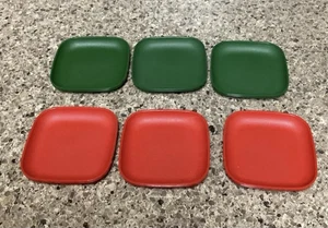 6 platos cuadrados Tupperware Tuppertoys 1502 para niños 3 rojos 3 verdes - Imagen 1 de 11