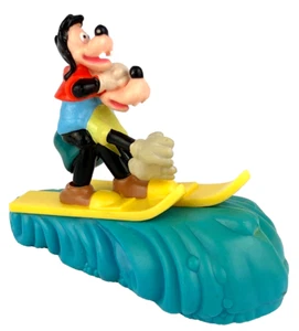 Burger King Disney Goofy Movie • Goofy & Max Water Skiing • Pullback Toy - Picture 1 of 3