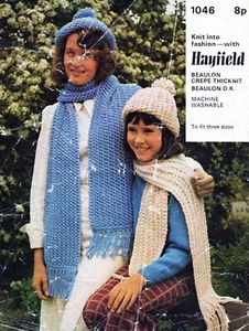 ~ Vintage 1970s Hayfield Knitting Pattern For Cosy Hats & Scarves ~ S / M / L ~ - Picture 1 of 1