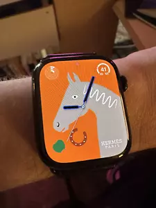 2 Hermes Leather Bands for Apple Watch - * Watch Now has a crack - Picture 1 of 5