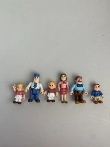 keenway toys Kindergarten Doll Set Family Toy 1.5-2” Family - Picture 1 of 7
