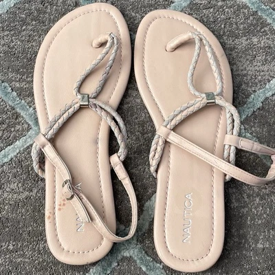 Sandalias trenzadas Nautica para mujer usadas color tostado talla 11 buen estado Foto 1 de 3