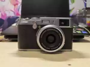 FUJIFILM FinePix FinePix X100 12.3MP Compact Digital Camera 4x Optical Zoom - Picture 1 of 5