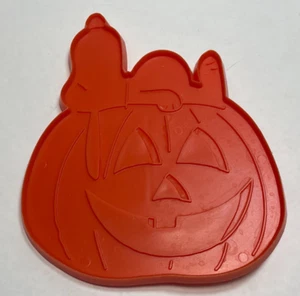 Vintage Hallmark Peanuts Snoopy Halloween Jack-O-Lantern Kürbis 6,5" Ausstecher - Bild 1 von 3