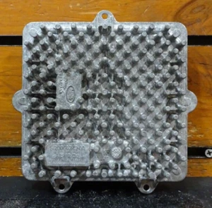 18-21 LAND RANGE ROVER LED HEADLIGHT BALLAST MODULE UNIT OEM J8A2-13E005-BB - Picture 1 of 6