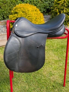 GFS GP Black Leather Saddle 17.5 MW Horse Riding Saddle - Picture 1 of 12