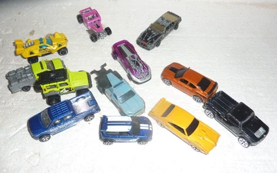 Vtg Lot of 11 Hot Wheels Matchbox & Knight Rider Assorted Toy Cars S-6 - Image 1 of 3
