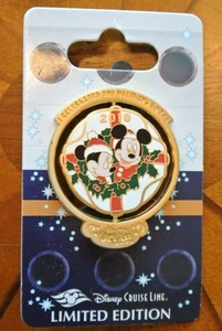 Pin Disney Cruise Line DCL LE1000 Edición Limitada 1000 FELICES FIESTAS AÑO NUEVO - Imagen 1 de 1