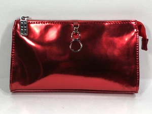 Bolso cosmético de cuero sintético metálico rojo sintético Elizabeth Arden - Imagen 1 de 2