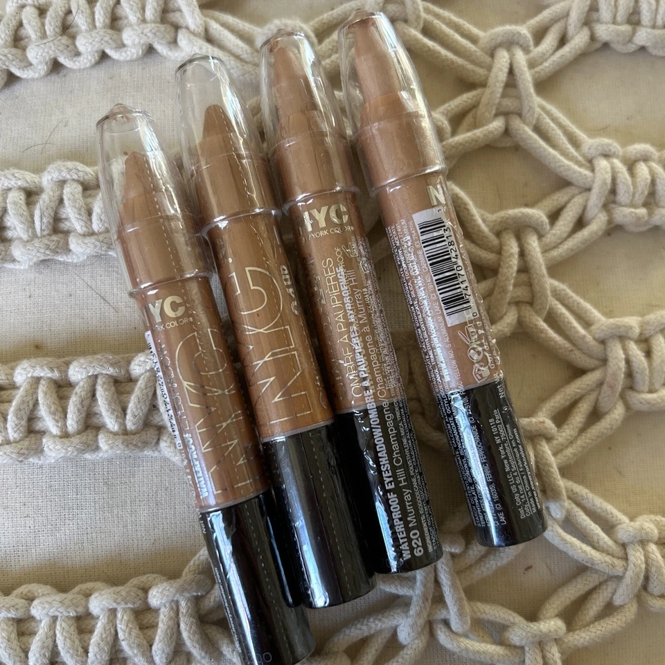 4 NYC City Proof 24 Hr Waterproof Eyeshadow #020 Murray Hill Champagne Sealed - Image 1 of 1